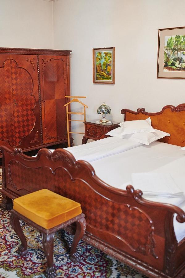Bed & Breakfast Kormos Bradut